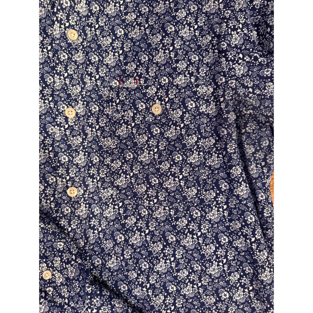CREMIEUX Performance | Floral Trim Fit Button Up | Small - Picture 8 of 10